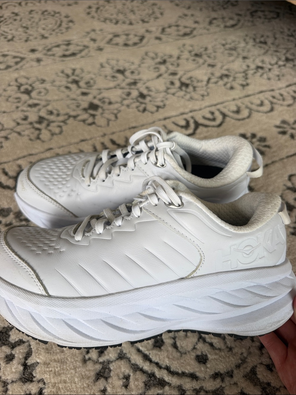 White Hoka Bondi Sr